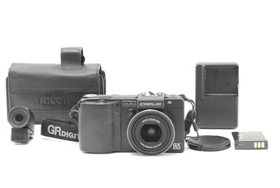 RICOH Caplio GX100 10.0MP Digital Camera Black w/VF-1 RICOH Caplio GX100 10.0MP Digital Camera Black w/VF-1