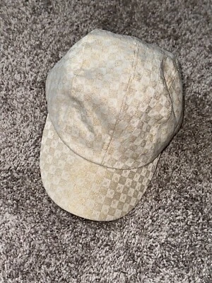 Elegante sombrero vintage Liz Claiborne para mujer panel beige/dorado - ajustable Foto 1 de 4