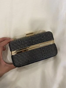 Salvatore Ferragamo Clutch schwarz und gold - Bild 1 von 9