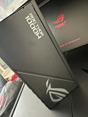 Asus Alimentatore PC ROG THOR 1000W Platinum II Modulare con Schermo OLED - Immagine 1 di 4