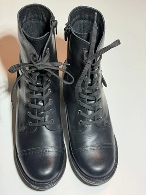 Taos Crave Black High Women Leather Upper and Lining Boots Super Cute Size 9 NEW - Image 1 of 4