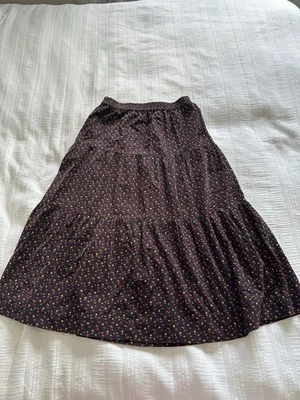 Falda midi con cordón de aguja blanca Stuff gris púrpura amarillo talla 8 bolsillos  Foto 1 de 4