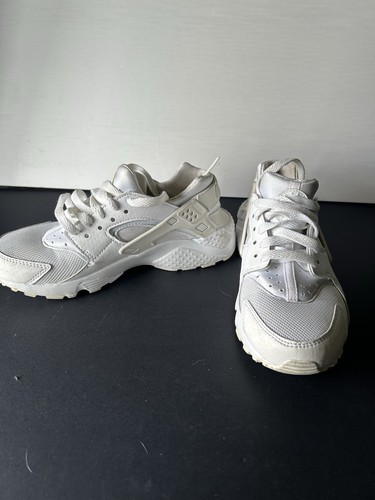 Scarpe Nike Huarache bianche taglia 4 giovani