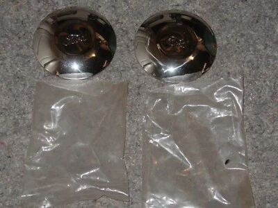 Un modelo Ford - Tapacubos de acero inoxidable de calidad de exhibición - revestimiento de acero reforzado 1930-31 Foto 1 de 2