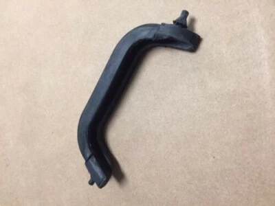 4 Row Radiator Cushions - Image 1 of 2