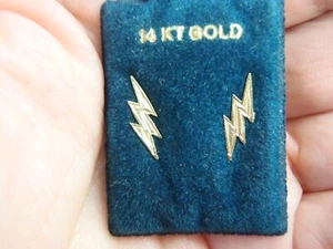 Solid 14kt Yellow Gold Yellow Gold Lighting Bolt Stud Earrings 13mm x 5mm New - Picture 1 of 15