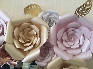 set of Roses large Paper Flowers Backdrop, Birthday, Nursery, Wall Decorations,