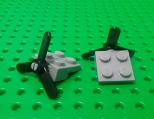 *NEW* Lego Black Propeller 3 blade  Grey Base Planes Jets Boat Engines x 2 - Picture 1 of 3