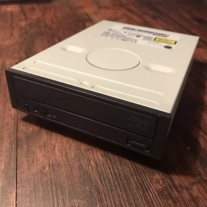 LG Vintage IDE CD-ROM Drive Model CRD-8482B Tested #0208 - Afbeelding 1 van 9