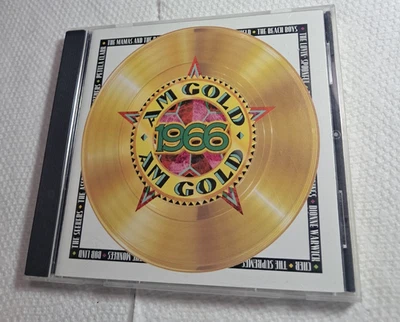 AM Gold 1966 Music C.D. Audio Beach Boys Cher Suprems Monkees Mamas and Papas Foto 1 de 2