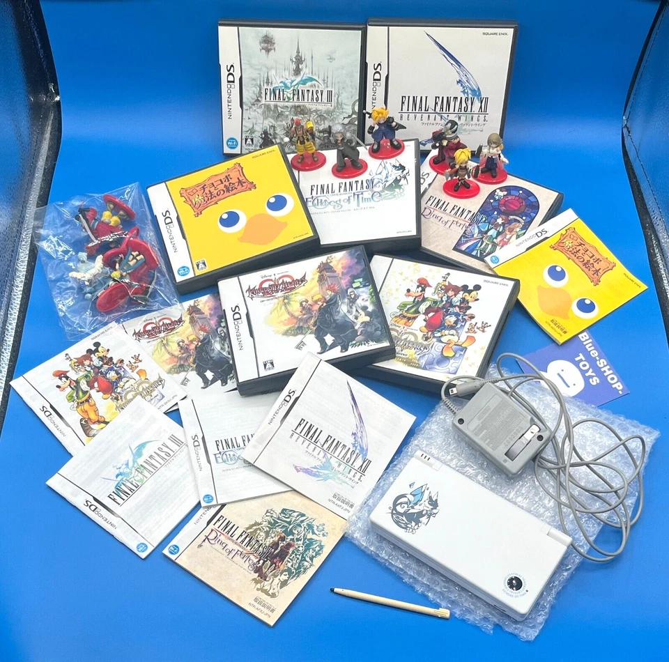 Lot 20 final fantasy limit Console nintendo DS  + 1 2 3 4 5 6 7 + 12 DOLL Japan - Image 1 of 4