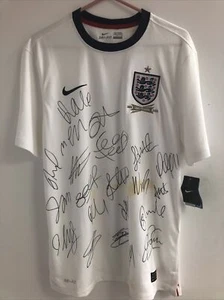 England National Team Signed 2013 Jersey with 22 Signatures - ICONS SOCCER - Picture 1 of 11