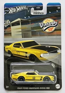 HOT WHEELS VINTAGE RACING CLUB 1969 FORD MUSTANG BOSS 302 YELLOW COMBINE POST - Picture 1 of 1