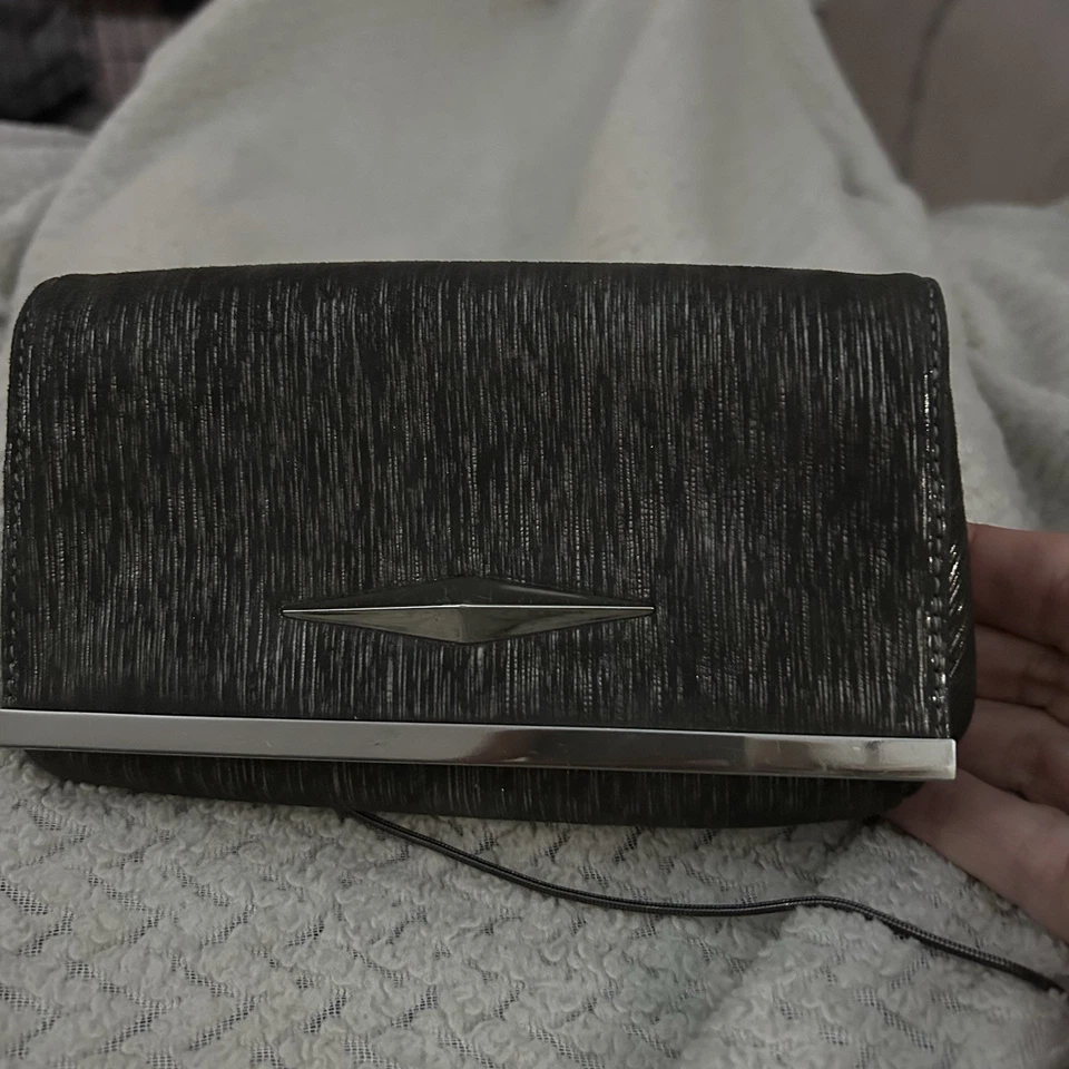 Michelle Fantaci 适用于 Lauren Merkin 青铜色小号手提包 — 第 1/4 张图片