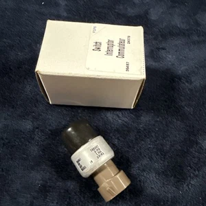 A/C Clutch Cycle Switch-Pressure Switch 4 Seasons 36487 - Picture 1 of 4