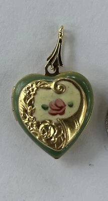 2 Винтажный эмали сердце медальон, Cornucopia, цветочный 14k золото покрытием, ручной росписи - Изображение 1 из 4