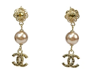 NEW CHANEL Drop Earrings Plated Pearl Rhinestone CC Logo Embellished 2008 Dangle - Picture 1 of 8
