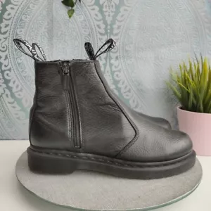 DR MARTENS 2976 WITH ZIPS CHELSEA BOOTS. UK SIZE 6. BLACK MILLED NAPPA LEATHER - Picture 1 of 20