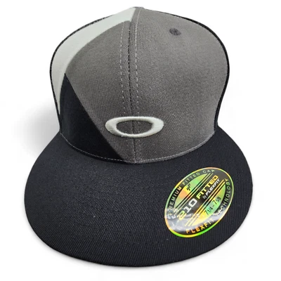 Oakley PRS 2.0 Golf Hat Adult Fitted L/XL (7-1/4 to 7-5/8) Black Cap NEW w/ Tag - Image 1 of 4