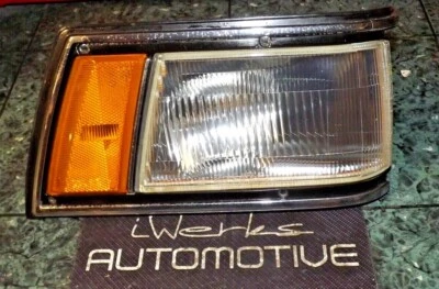 85-86 USDM OEM Nissan Maxima front passenger corner light lamp assembly FR V2 - Image 1 of 4