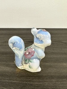 Fenton Hand Painted Glass Squirrel Figurine Opalescent Clear Signed - Picture 1 of 11