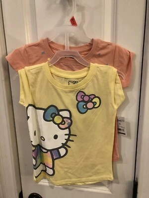 NUEVO CON ETIQUETAS Niñas Talla XS (4/5) Camiseta Gráfica Dos Piezas SKU WR Hello Kitty Foto 1 de 4