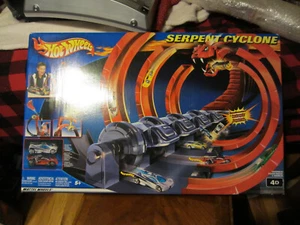 Hot Wheels 2002 Serpent Cyclone Playset, Factory Sealed, Very Good Condition - Picture 1 of 24