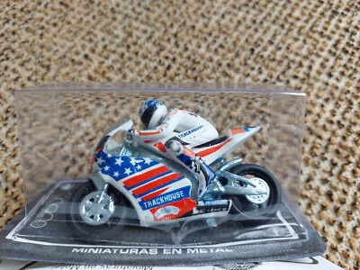 Raul Fernandez, 25, MotoGP, Motorrad mit Fahrer, Guisval, no Minichamps, M=1:22 - Bild 1 von 4