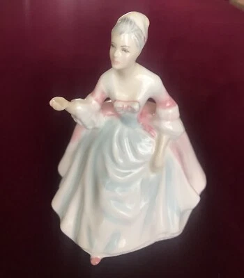 Royal Doulton 1985 "Diana" Figurine England Bone China Peggy Davis 3310 - Image 1 of 4