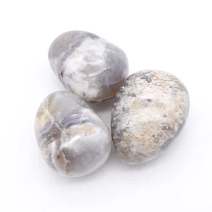Pacific Blue Agate 3x Tumbled Stones 25x35mm - Picture 1 of 2