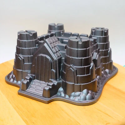 Bandeja para hornear pasteles Nordicware Castle Bundt tamaño 10 tazas Foto 1 de 4