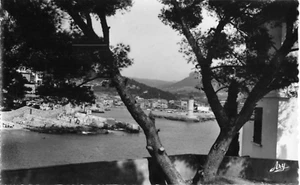Postcard Vintage RPPC France Cassis Entrance to the Port - Bild 1 von 2