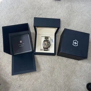 VICTORINOX Swiss Army XLS 249011 Chronograph Classic Brown Dial Men's Watch RARE - Picture 1 of 5