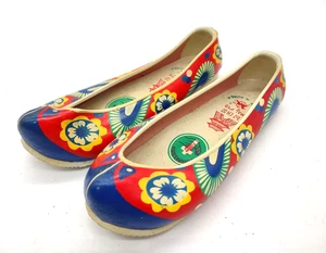 RARE* VTG Korean Miniature Mal Pyo BINDING BOUND SHOES SLIPPERS 6” - Picture 1 of 9