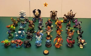 Skylanders Spyro Adventures [S1] Full Set & 4 × Karten + Vulkantresor + Tasche. - Bild 1 von 2