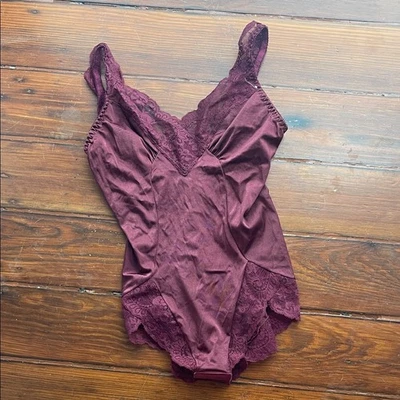 Body vintage Olga una pieza detalle encaje body lencería tocador talla S Foto 1 de 4