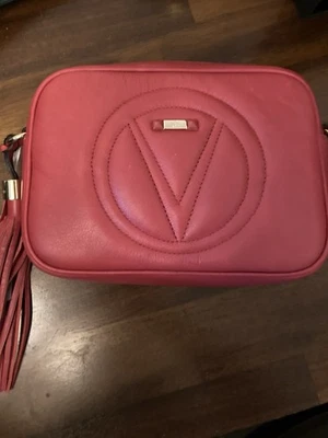 Bandolera para mujer Valentino By Mario Valentino Mia Signature de cuero roja Foto 1 de 4