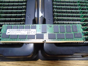 Lot (72) MICRON 32GB DDR4 2400T 2Rx4 ECC MTA36ASF4G72PZ-2G3B1RG SERVER MEMORY - Picture 1 of 2