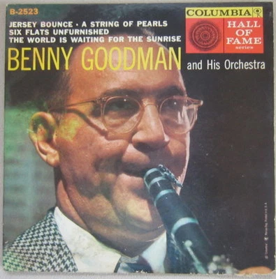 Benny Goodman and His Orchestra - Jersey Bounce, A String Of Pearls / Six Flats Foto 1 de 4