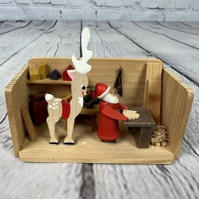 Alexander Taron Graupner Escena de Navidad Juguete de Papá Noel Taller de Madera Reno Foto 1 de 4
