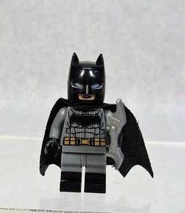 LEGO MINIFIGURE DC SUPERHEROES BATMAN #76045 KRYPTONITE INTERCEPTION - Picture 1 of 2