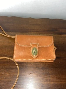 Vintage Fossil Leather Wristlet with Gold Hardware - Picture 1 of 4