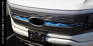 Front raised reflective grille stripes fits Lightning 2022 2023 2024 - Foto 1 di 2