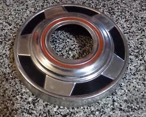 1973-87 GMC 1/2 ton Truck Dog Dish Hubcap 10 1/2" SIERRA 4X4 FRONT OEM NICE - Picture 1 of 4