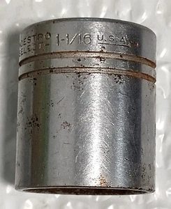 INDESTRO "SELECT" 6434, 1/2" DRIVE, 1-1/16" SOCKET, SHALLOW, 12 POINT. - Picture 1 of 11