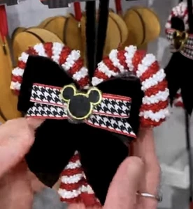 Parchi Disney Deco Le Sales Topolino Bastone di Caramelle Decorazione Natalizia - Foto 1 di 4
