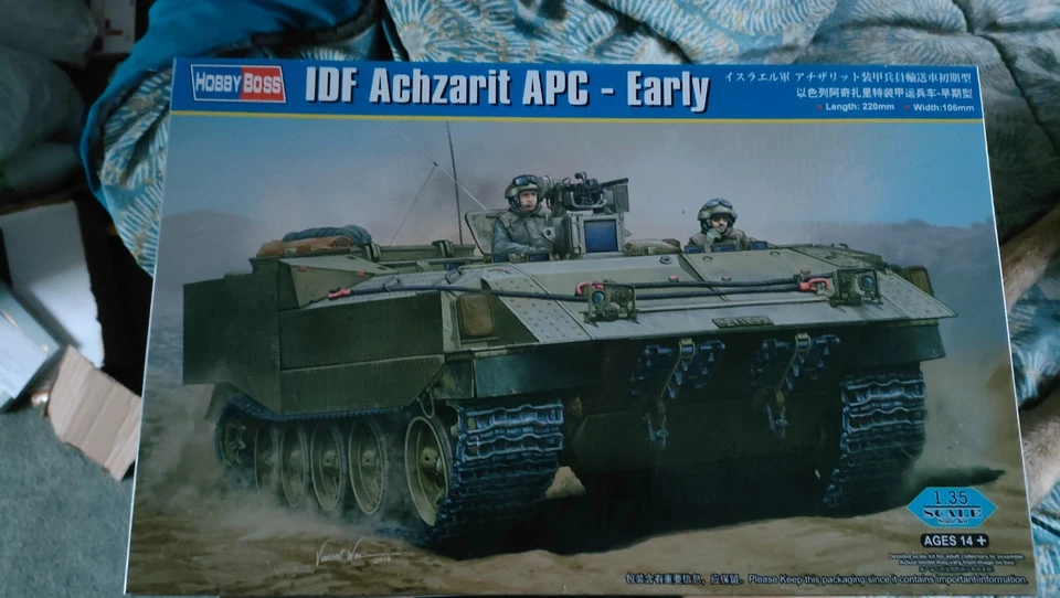 maquette char 1/35 hobby boss IDF achzarit APC early  - Photo 1/1