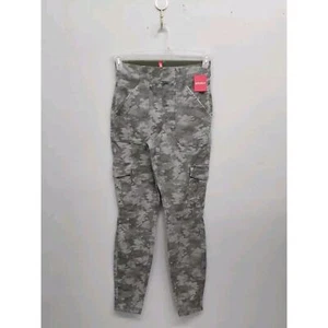 Spanx Stretch Ankle Cargo Pants Camouflage Sz Medium - Picture 1 of 15