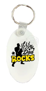 Schlüsselanhänger Papa Rocks Vatertag Aluminium mit Schlüsselring - Bild 1 von 1