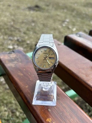 Vintage Watch Seiko 5 Automatic Japan Mechanical Wristwatch 2000s — 第 1/4 张图片